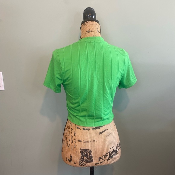 Love J U.S.A Womens Ribbed Casual Short Sleeve Y2K V-Hem Top Lime Green Large - Picture 4 of 5